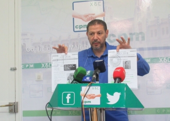 CpM reparte 5.000 boletines informativos criticando la gestión del PP y el PSOE sobre el borrego