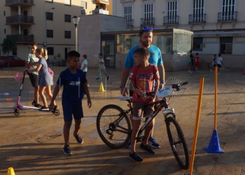 Movilidad sostenible para todos en la Plaza de las Culturas