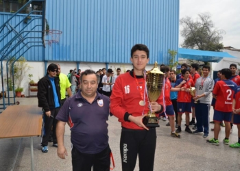 Matías Andrés Cantón (d), nuevo portero del Virgen de la Victoria.