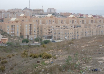 Acusado de amenazar e intentar agredir a policías con una navaja: le piden 4 años