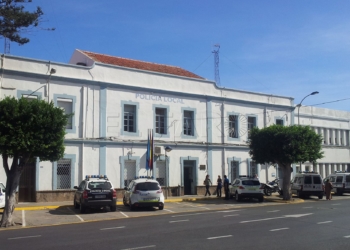 Piden 72.000€ a un acusado de rayar varios coches estacionados en la calle