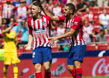 El delantero melillense le pegó con el alma al esférico y lo alojó en el fondo de las mallas, haciendo inútil la estirada del cancerbero del Eibar.
