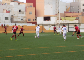 El River Melilla tiene una complicada salida liguera