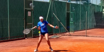 Las jugadoras se entrenaron durante la jornada de ayer en las pistas melillenses.