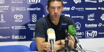 Luis Miguel Carrión, entrenador de la UD Melilla.