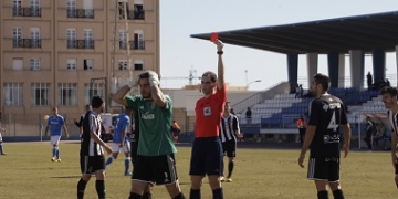 Imagen de uno de los encuentros que dirigió en el estadio municipal Álvarez Claro.