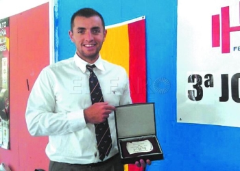 Riduan Amar, máximo dirigente de la halterofilia local.