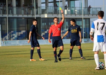 El colegiado murciano, en uno de sus partidos dirigidos en esta temporada.