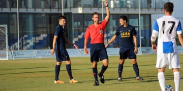 El colegiado murciano, en uno de sus partidos dirigidos en esta temporada.