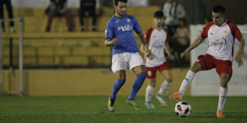 Los melillenses tiraron de casta en la recta final del partido y lograron acortar distancias con un gol de Melik