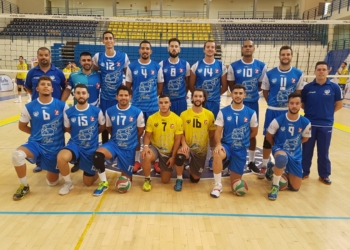 El conjunto melillense tuvo que emplearse a fondo para adjudicarse la victoria en el primer partido de la temporada disputado en el pabellón Javier Imbroda Ortiz.