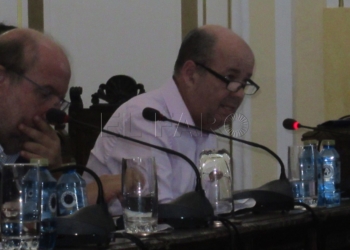 Conesa no ve viable el aeropuerto internacional en el mar de CpM