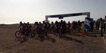 Salida de la prueba reina que se disputó en un circuito en los Pinares de Rostrogordo.