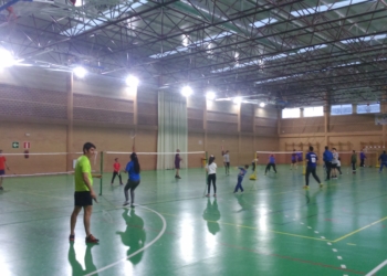 Imagen de la pista del Miguel Fernández, en una de las sesiones de entrenamientos semanal.