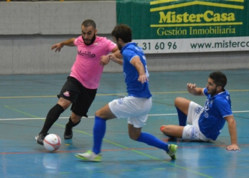 Los melillenses, en el último de los partidos de la liga regular.