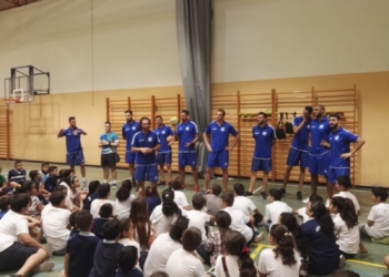 El CV Melilla visita el Anselmo Pardo