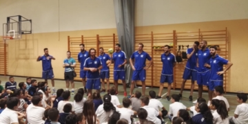Imágen de la vista del plantel del representante local en la Superliga Masculina 2018-2019
