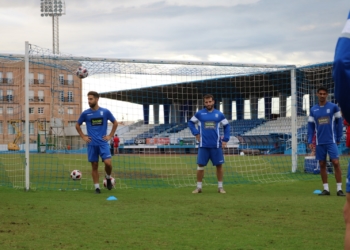Jugadores de la escuadra de nuestra ciudad en la sesión de entrenamiento del día de ayer.