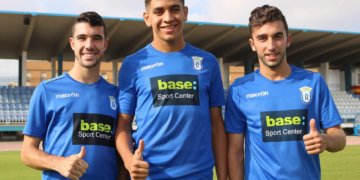 Tres jugadores del Rusadir que pertenecen a la disciplina de la UD Melilla.