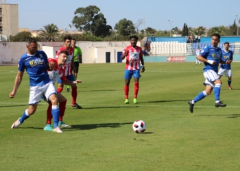 El delantero centro Yacine trajo en jaque a toda la defensa del cuadro de Don Benito