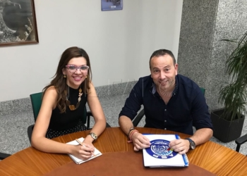 La delegada del Gobierno y el secretario de ASP en Melilla
