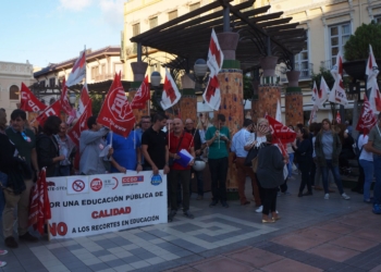 SATE, UGT, CCOO y ANPE exigen, al menos, 60 aulas más en la ciudad