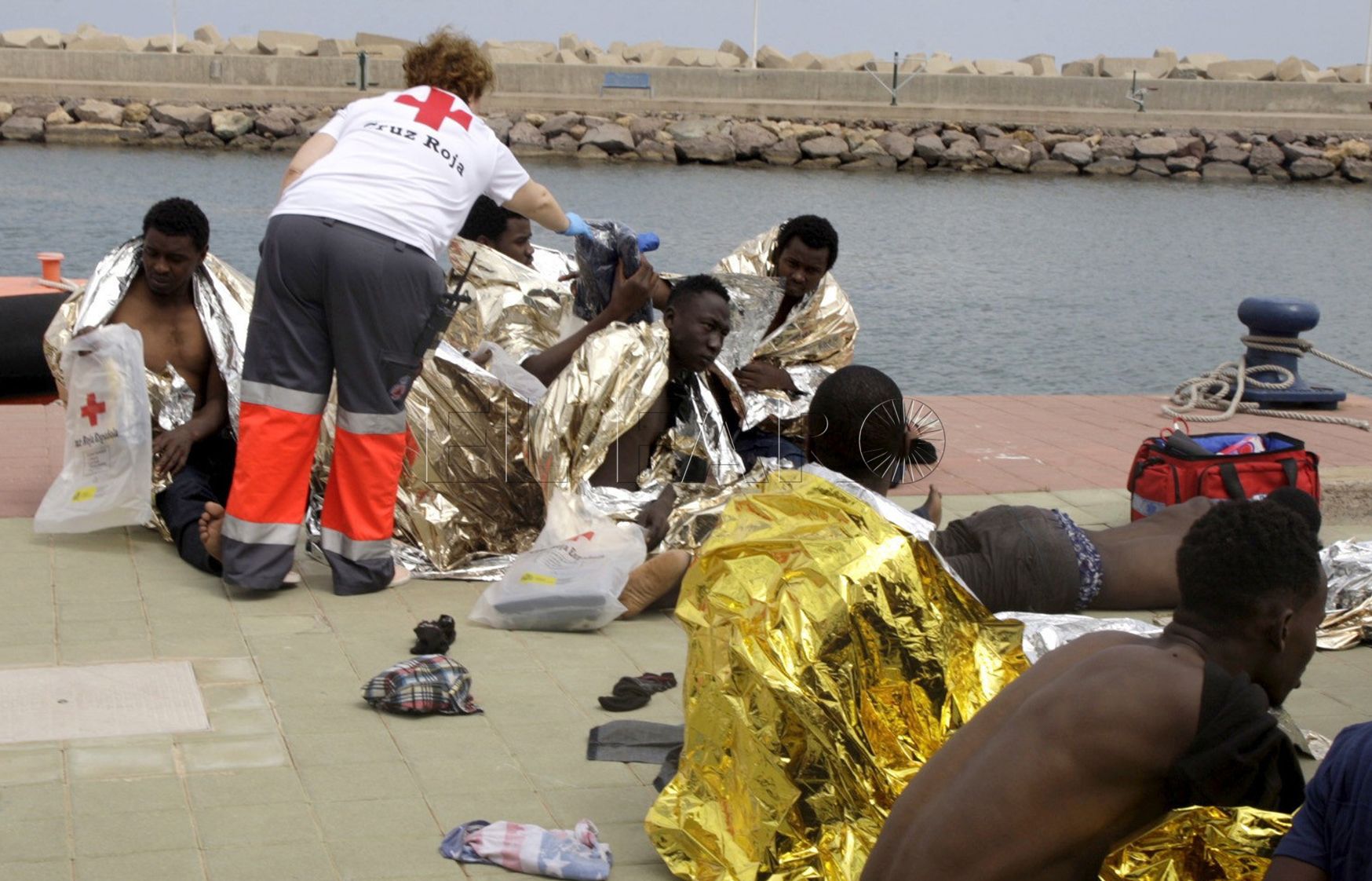 Imagen de archivo de unos migrantes llegados a Melilla