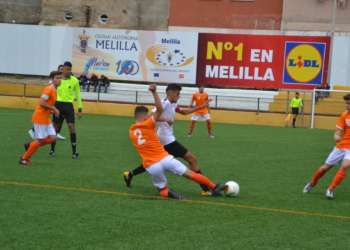 El conjunto del Torreblanca Melilla CF                                                            encajó en la matinal de ayer jueves su octava derrota de la temporada y lo hizo frente a un rival directo en la lucha por la permanencia en categoría nacional, la escuadra del Puerto Malagueño.
