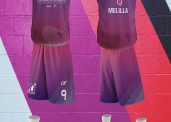 Imagen de las camisetas con las que va a disputar el conjunto colegial sus partidos en el mes de noviembre.