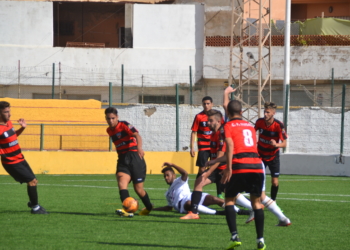 Los melillenses necesitan sumar su segunda victoria de manera consecutiva para salir del descenso directo.
