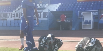 Otegui, antes del inicio del entrenamiento del día de ayer.