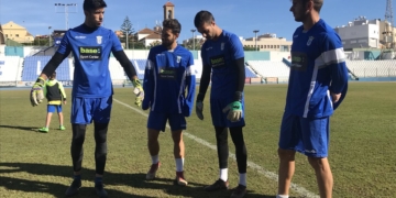Los azulinos se ejercitaron a primera hora de ayer sábado antes de partir a tierras malagueñas.