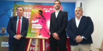 Imagen de la presentación del cartel anunciador de este partido internacional.