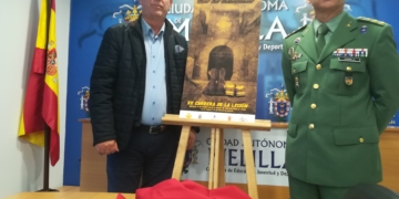Momento de la presentación del cartel anunciador de esta competición de alto nivel.