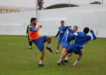 Uno de los grupos que trabaja semanalmente en las instalaciones del Anselmo Pardo.