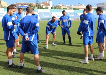 Futbolistas unionistas, en el entrenamiento de ayer.