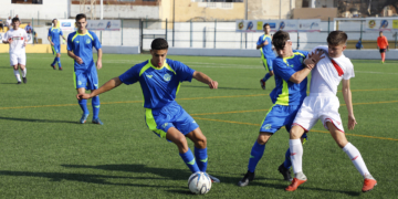 Los jugadores meliillenses buscaron sumar algún punto.