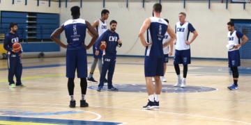 El técnico melillense, en la sesión de entrenamientos del día de ayer.