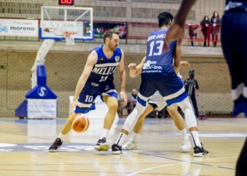 Txemi Urtasun volvió a ser uno de los destacados dentro del Melilla Baloncesto.