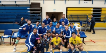 Los jugadores de la escuadra de nuestra ciudad, en la celebración de la última victoria en la competición nacional.