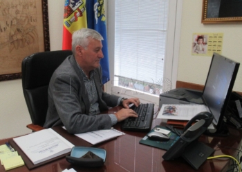 “La administración electrónica ralentiza el trabajo: hay que redistribuir al personal”