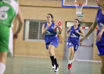 Imagen de uno de los partidos de la cantera del Melilla Baloncesto.