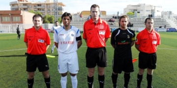 El colegiado valenciano, a sus 33 años, afronta su séptima temporada en la categoría de bronce del fútbol español.
