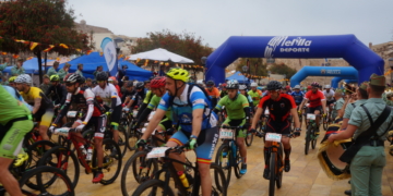 Imagen de la salida en la prueba de ciclismo de montaña.