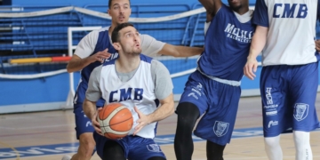El equipo local se entrena esta semana al cien por cien.