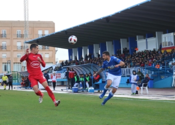 Los aficionados melillenses disfrutaron con la consecución de los tres puntos.