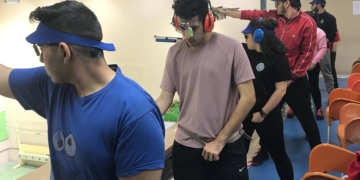 Línea de tirada de deportistas melillenses en la modalidad de pistola.