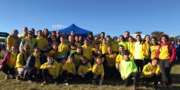 Foto de familia de la expedición del club melillense a tierras sevillanas.