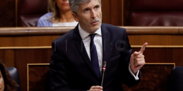 GRAF819. MADRID, 12/09/2018.- El ministro del Interior, Fernando Grande-Marlaska, durante su intervención hoy en la sesión de control al Gobierno en el Congreso. EFE/Juan Carlos Hidalgo