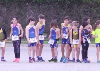 Salida de una de las competiciones de menores en la pasada temporada duatlética.